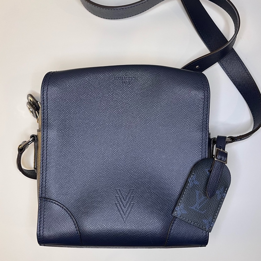Louis Vuitton Nikolai Messenger